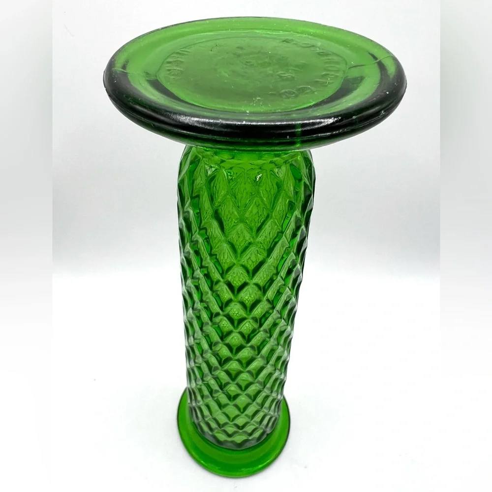 Vintage EO Brody USA Emerald Green Glass Diamond Pattern Bud Vase 8 in Height